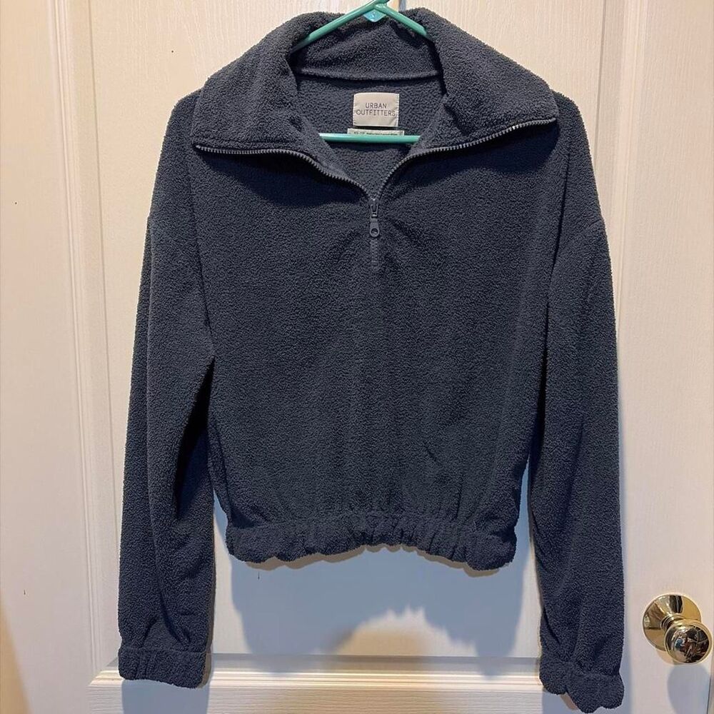 Urban-outfitters Women's Blue and Navy Sweatshirt